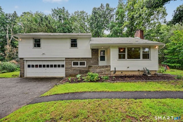 11 Bonnybrook Road, Norwalk