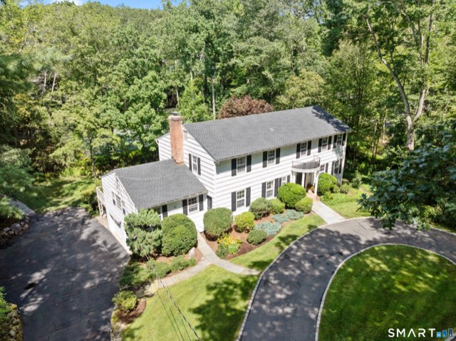 5 Aspetuck Lane, Westport
