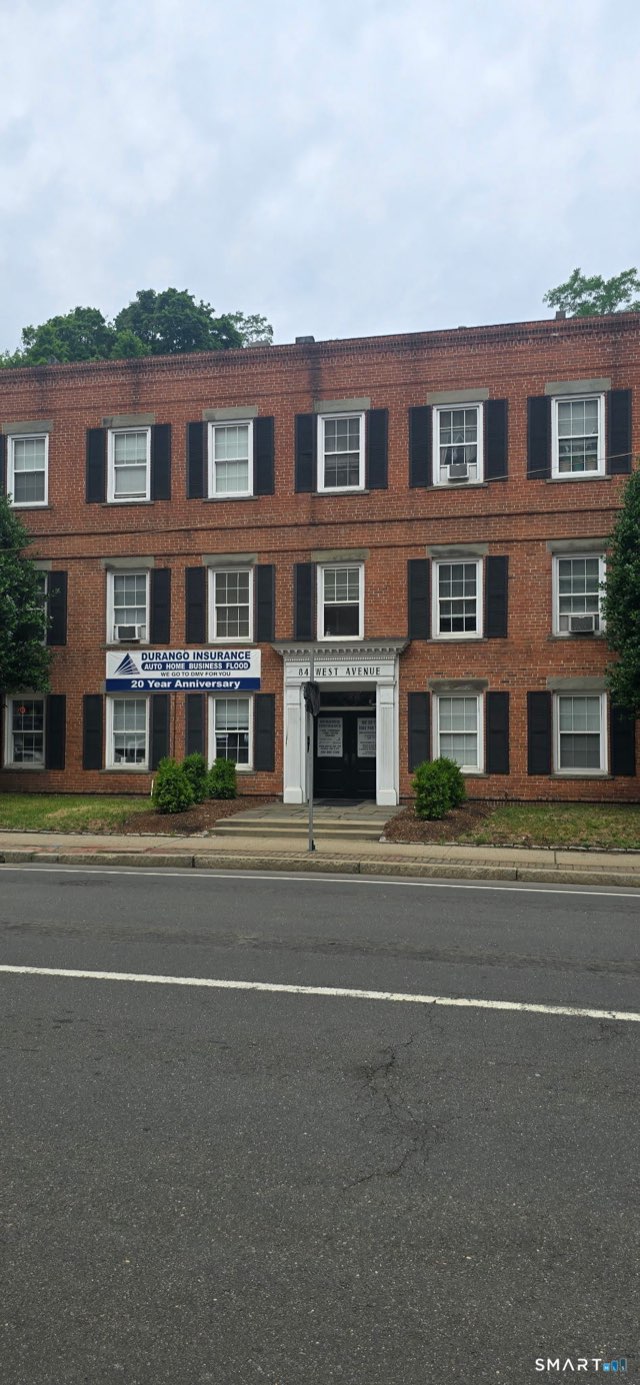 84 West Avenue, Norwalk