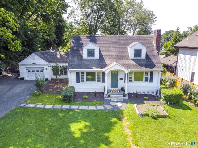 271 Soundview Avenue, Stamford
