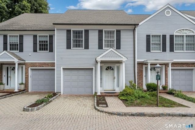 13 Norman Lane, Darien