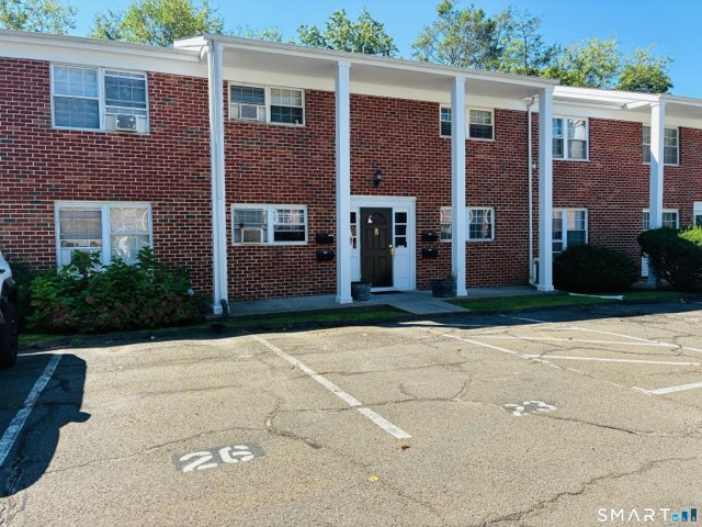 125 Lawn Avenue, Stamford