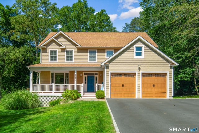 47 Summit Ridge Road, Stamford