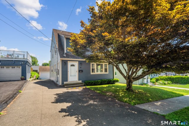 3 Olmstead Place, Norwalk