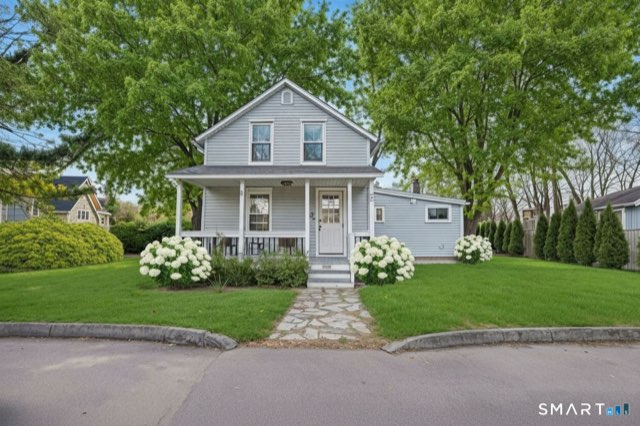 53 Maple Street, Darien