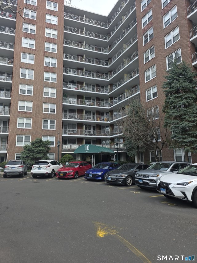 91 Strawberry Hill Avenue, Stamford