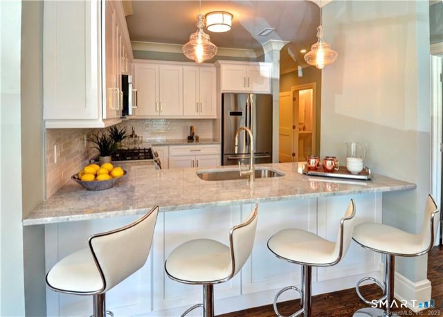 77 Leroy Avenue, Darien