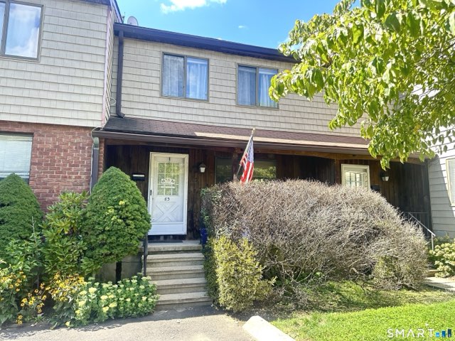 83 Van Buskirk Avenue, Stamford