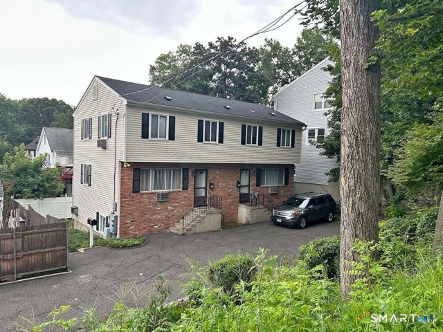 74 Coolidge Avenue, Stamford