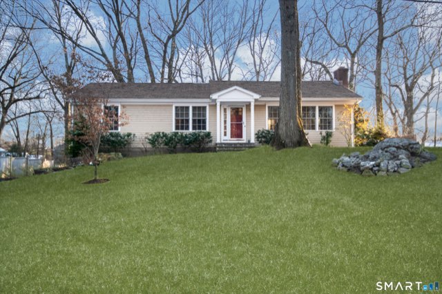 16 Lawn Street, Norwalk