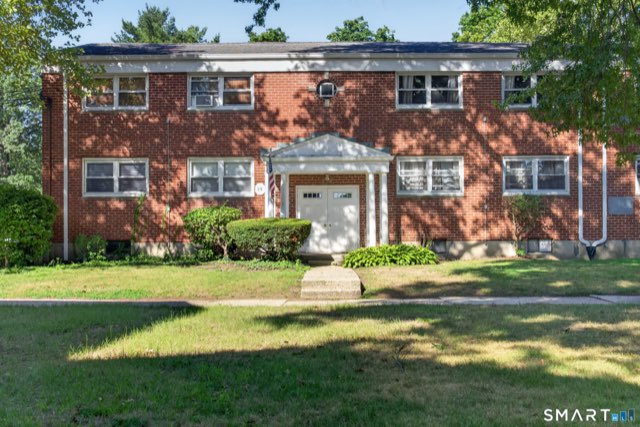 28 Courtland Avenue, Stamford