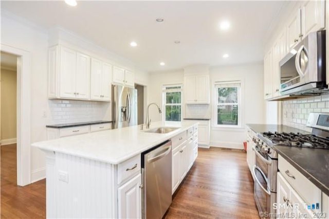 456 White Oak Shade Road, New Canaan