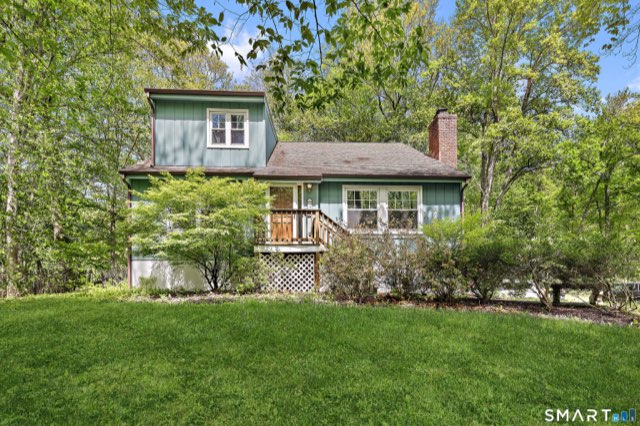 421 Chestnut Hill Road, Stamford