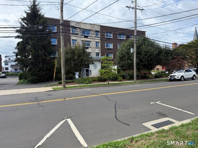 9 Mott Avenue, Norwalk