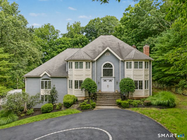 97 Brookhollow Lane, Stamford