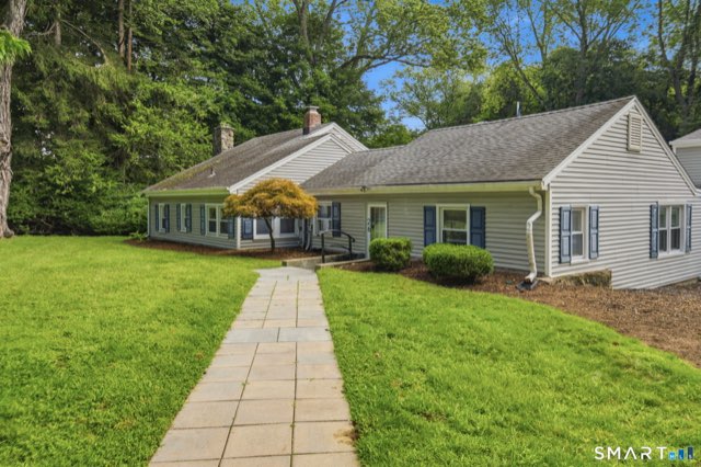 26 Campbell Drive, Stamford