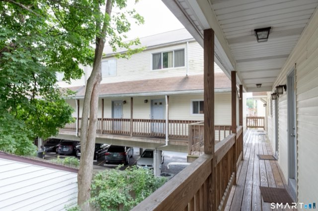 2 Washington Court, Stamford