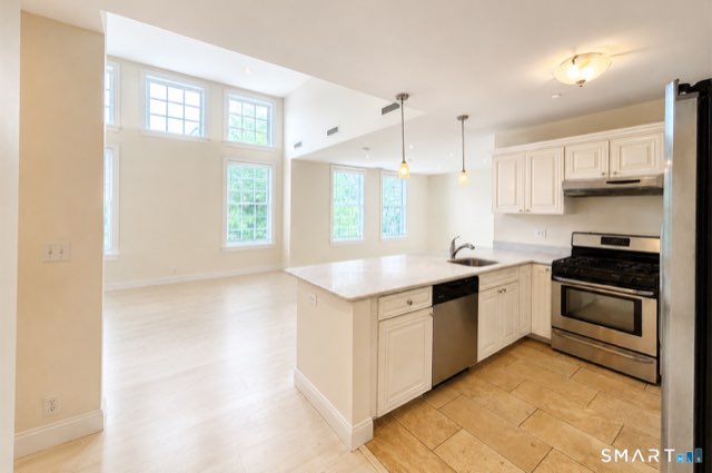 1015 Boston Post Road, Darien