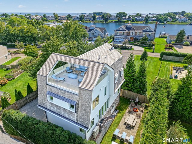 14 Promised Road, Westport