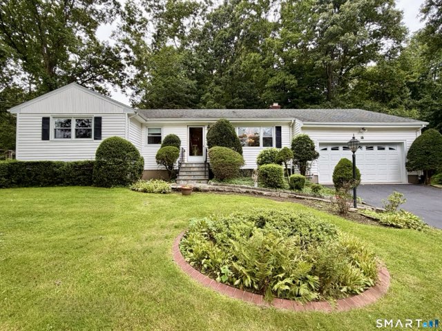 25 Noahs Ln Extension, Norwalk