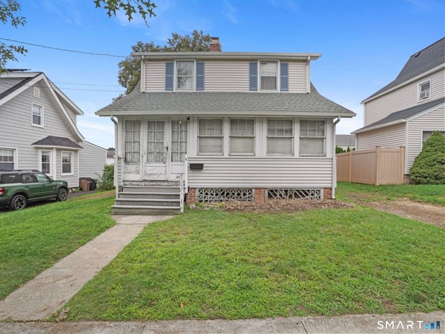 23 Forest Lawn Avenue, Stamford