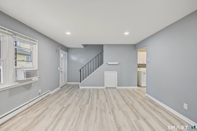151 Seaside Avenue, Stamford