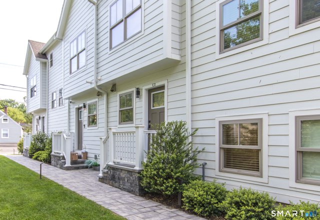 1 Howard Avenue, Norwalk