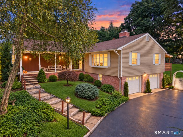 4 Lookout Lane, Westport