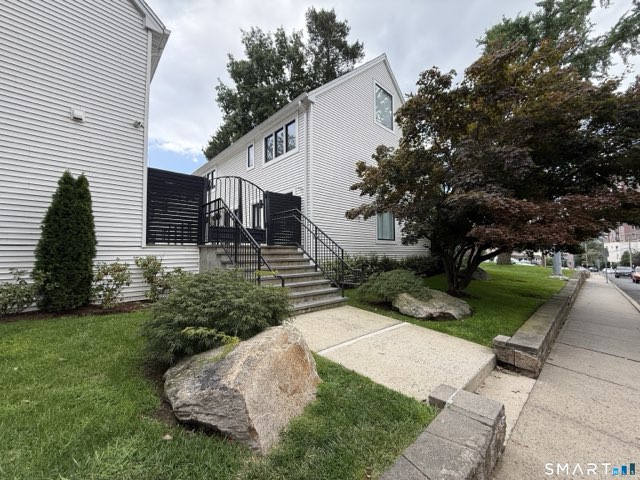 141 Grove Street, Stamford