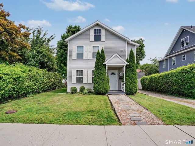 14 Center Avenue, Norwalk