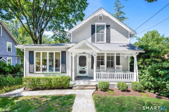 275 Rowayton Avenue, Norwalk