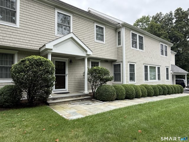 288 Noroton Avenue, Darien