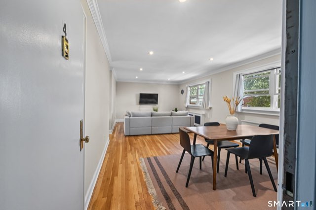 28 Courtland Avenue, Stamford