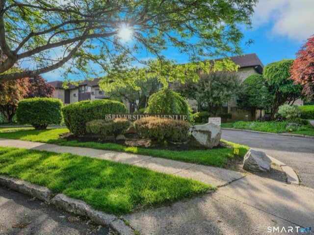 85 Riverside Avenue, Stamford