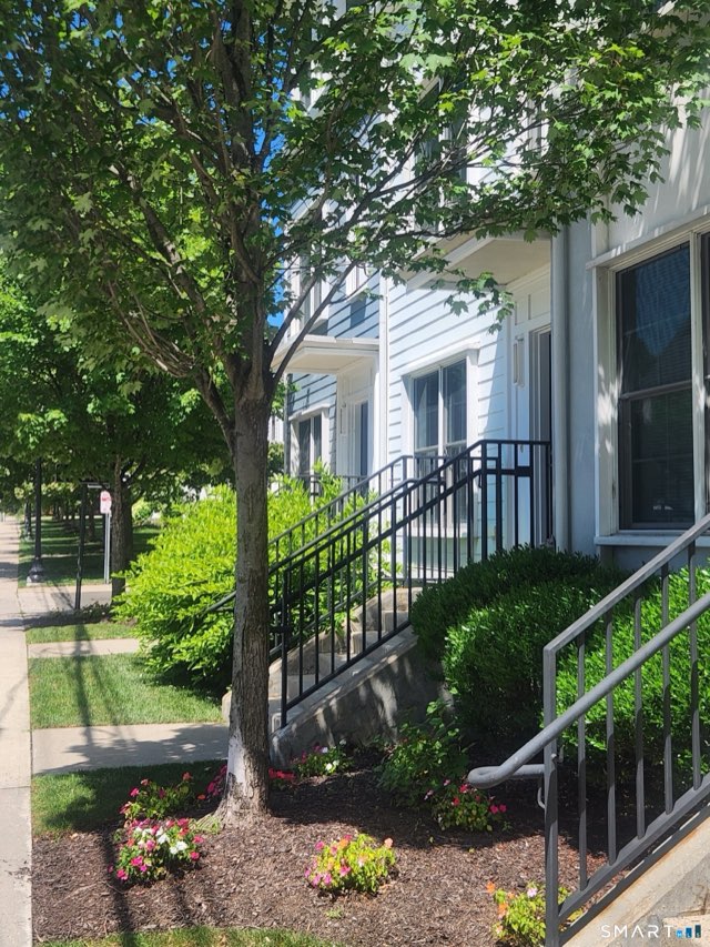 16 Merrell Avenue, Stamford