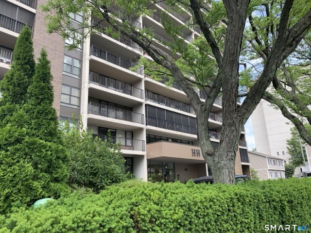 44 Strawberry Hill Avenue, Stamford