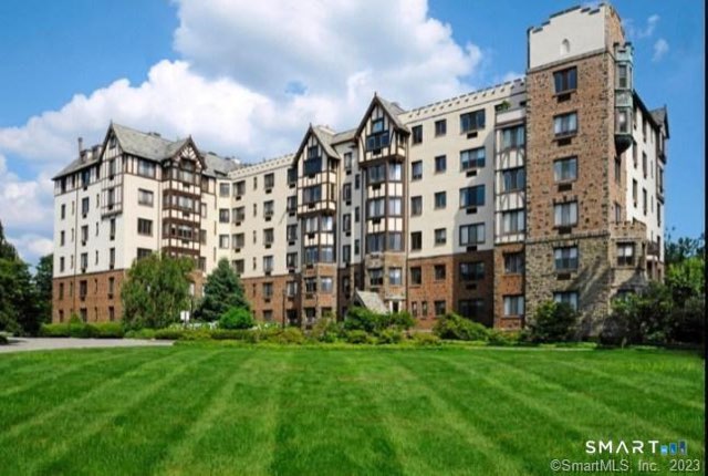 47 Lafayette Place, Greenwich
