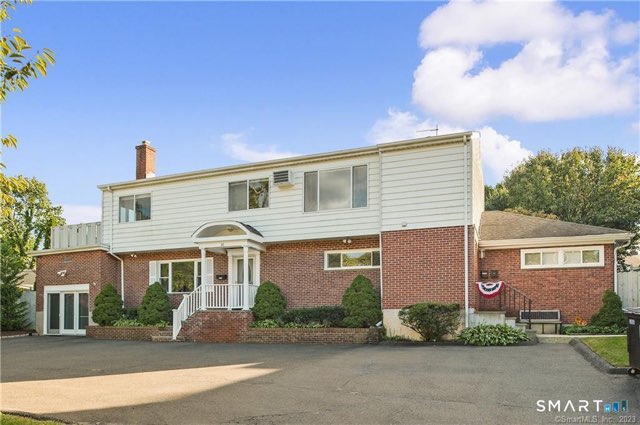 30 Riverside Avenue, Stamford