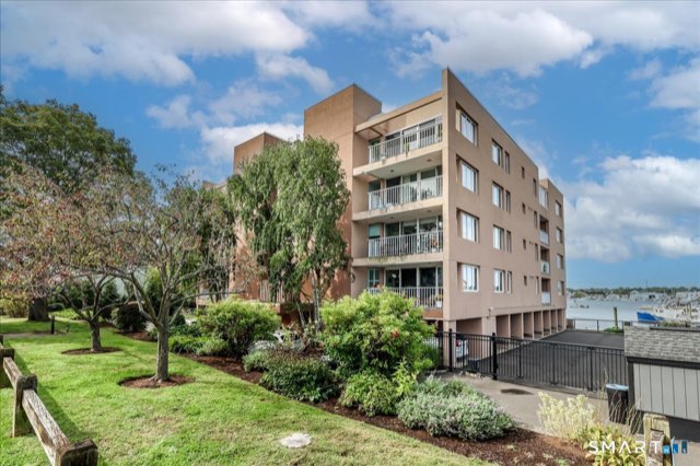 26 Cove Avenue, Norwalk