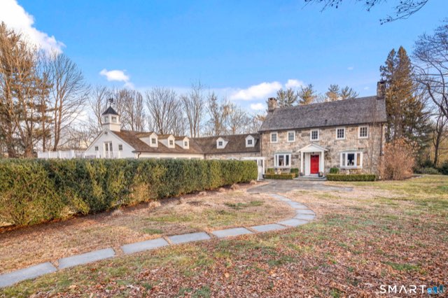282 North Avenue, Westport