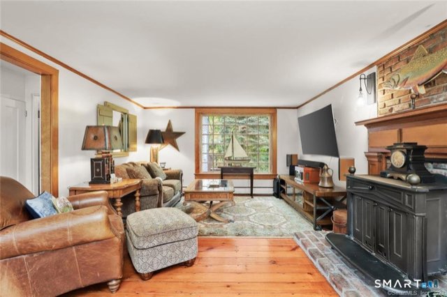 47 Hollow Tree Ridge Road, Darien
