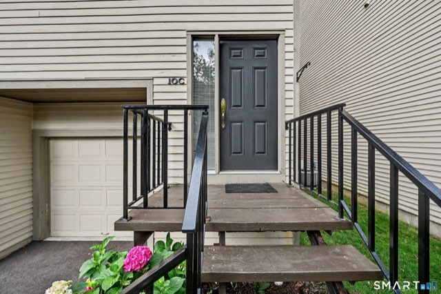2435 Bedford Street, Stamford