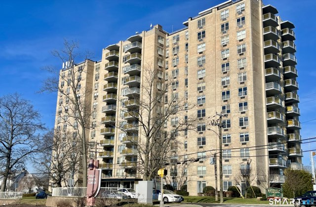 1 Strawberry Hill Court, Stamford