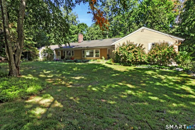 21 Tyler Drive, Stamford