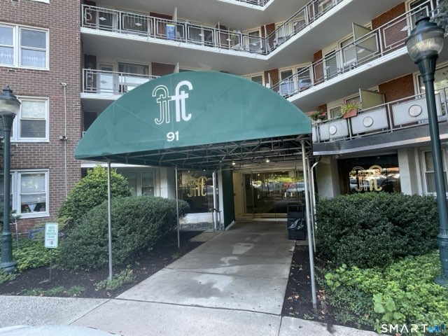 91 Strawberry Hill Avenue, Stamford