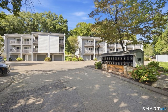 16 Rockmeadow Road, Norwalk