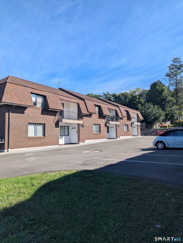 266 Main Avenue, Norwalk