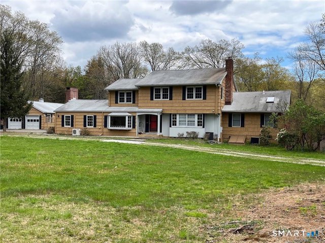 231 Rivergate Drive, Wilton