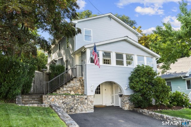 56 Knickerbocker Avenue, Stamford