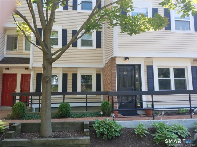 83 Highland Road, Stamford